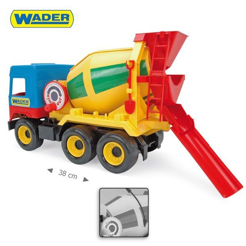 Детска играчка камион бетоновоз
